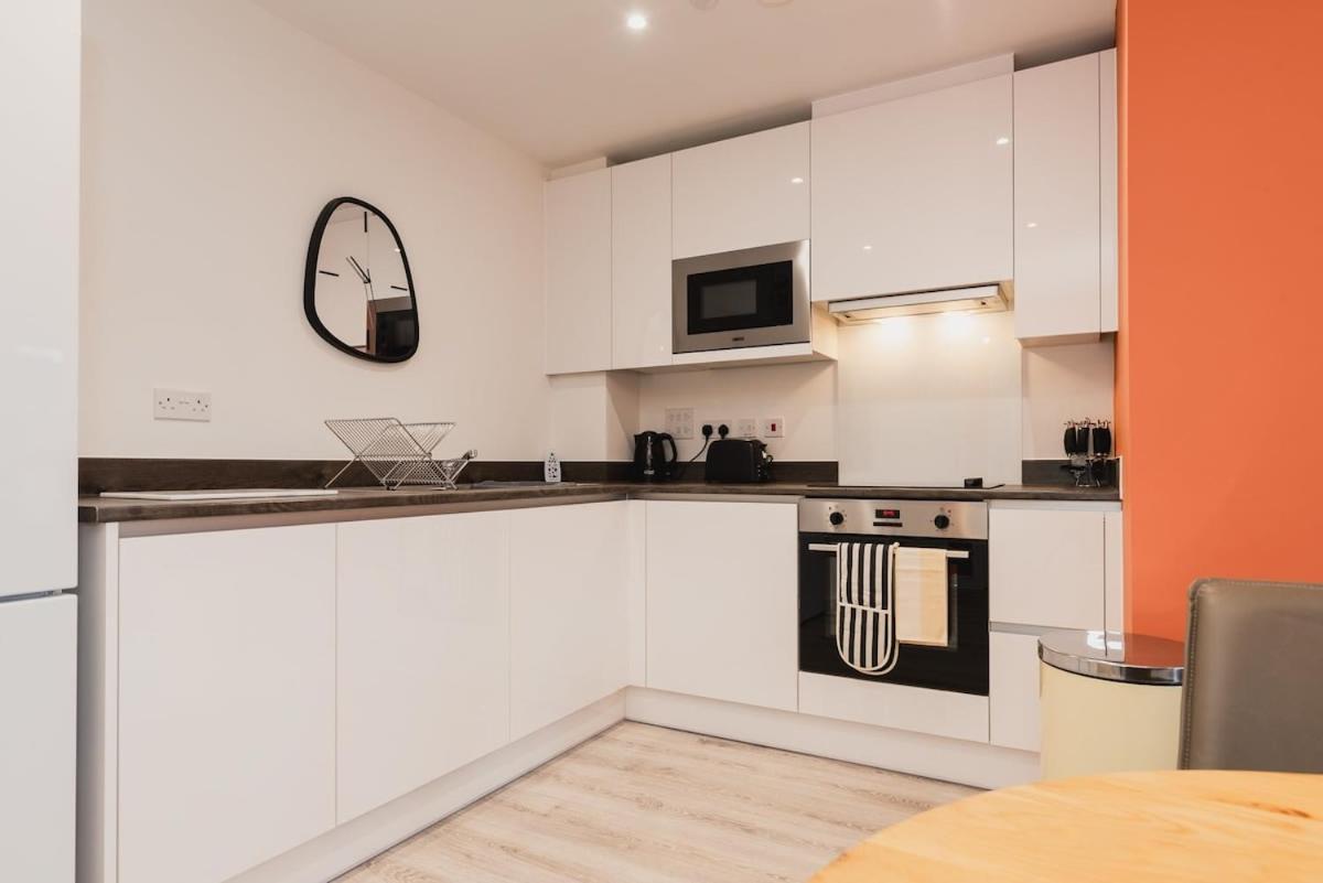 Stayzeni, Hardwick House Derby 2 Bed Apartment 외부 사진