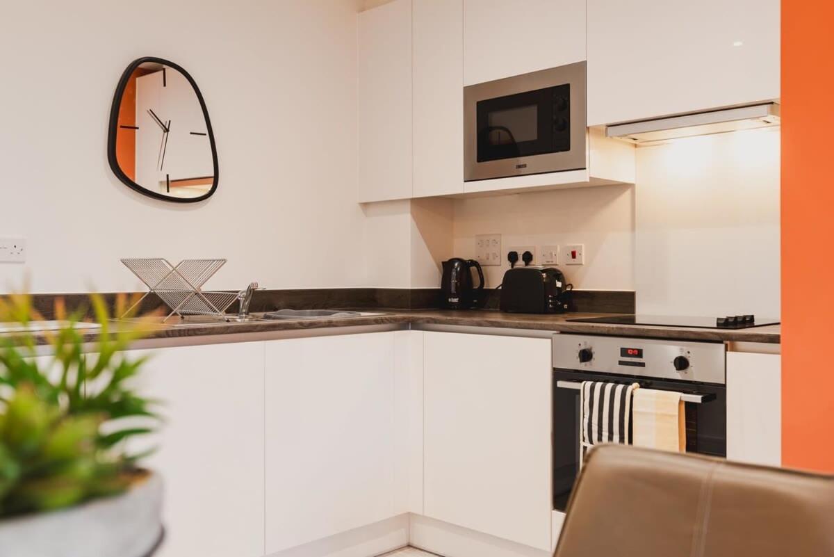 Stayzeni, Hardwick House Derby 2 Bed Apartment 외부 사진